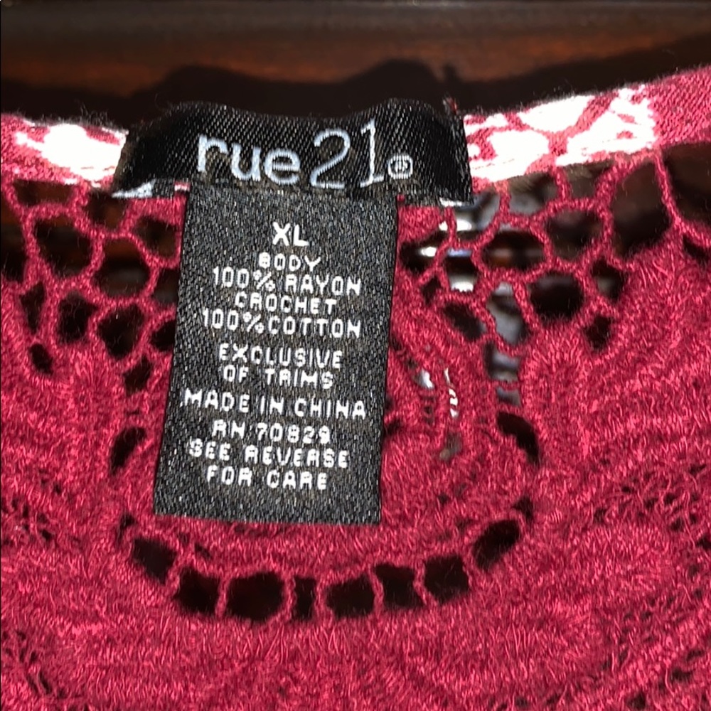 Patterned romper - Picture 2 of 3